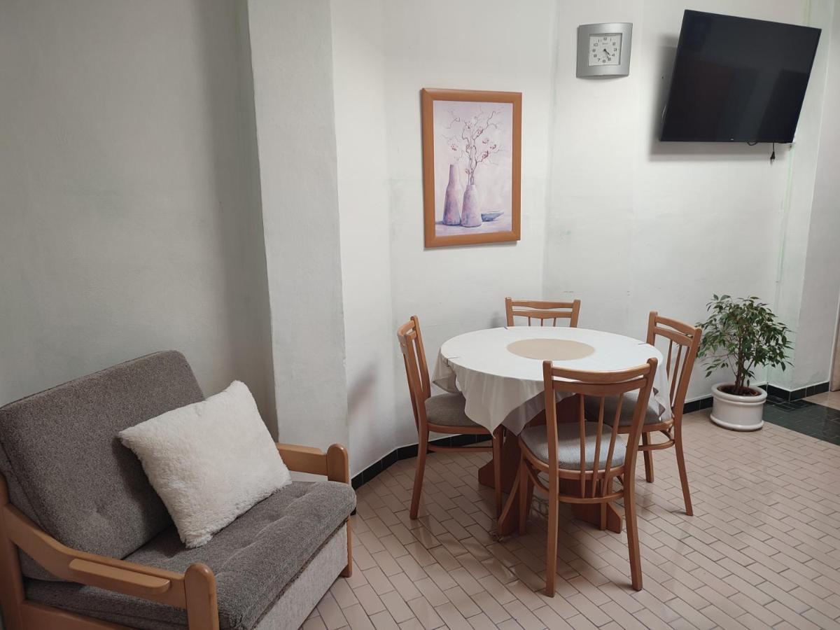 Apartmán Pension Dana Karaskova Kutná Hora Exteriér fotografie